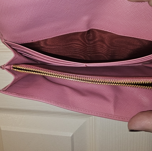 Prada Pink Wallet with Fun Snap Closure - Picture 8 of 9